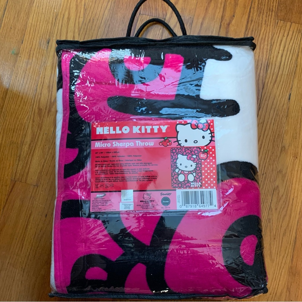 Hello Kitty Large Micro Sherpa Throw Blanket